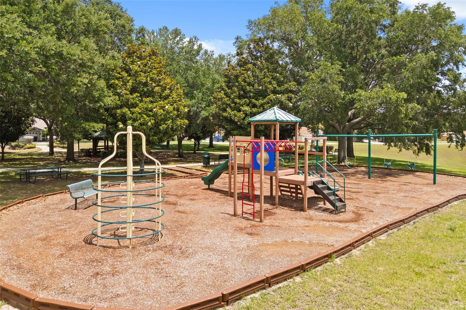 CLERMONT COLLEGE PARK PH IIA LT 127 PB - Residential