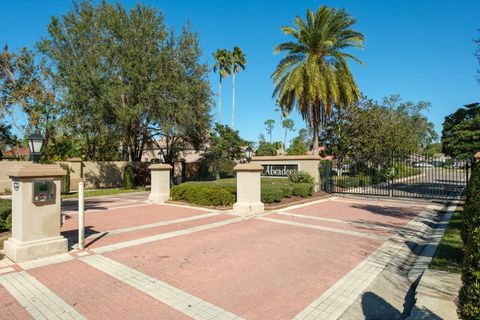 A home in OLDSMAR