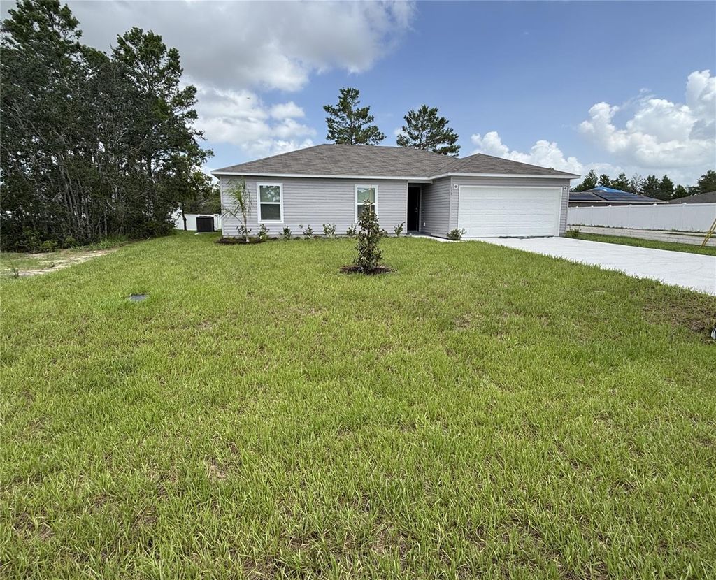 Photo of 137 Maple Drive W, Kissimmee, FL 34759 (MLS # O6281398)