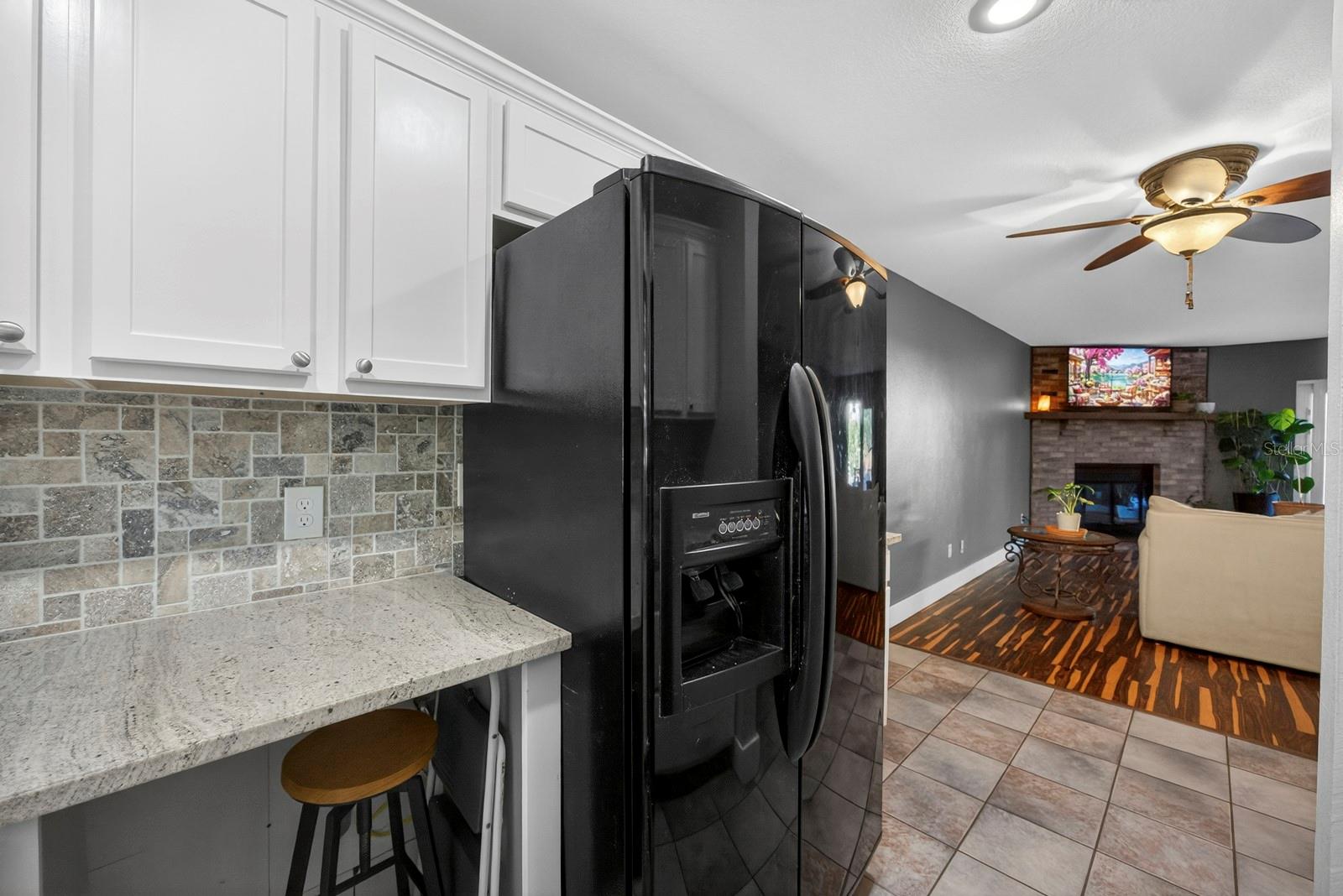 LINWOOD SQUARE TWNHMS - Residential