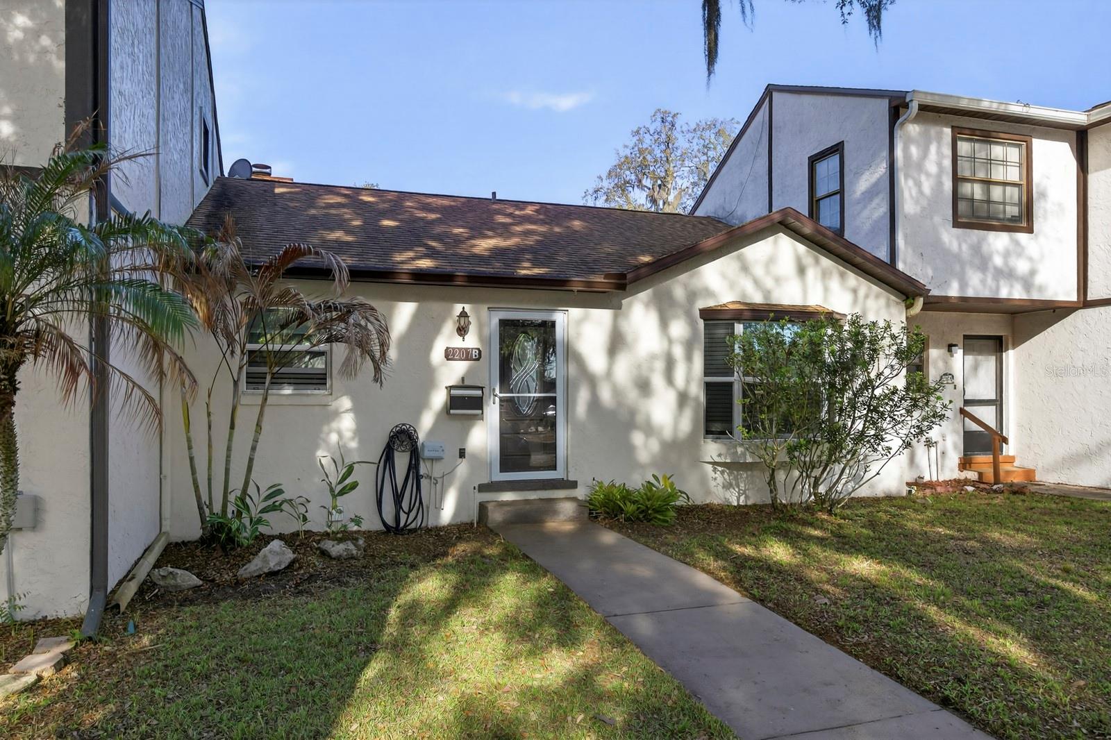 LINWOOD SQUARE TWNHMS - Residential