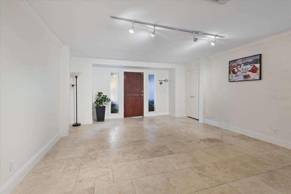 SPRING FOREST - Residential