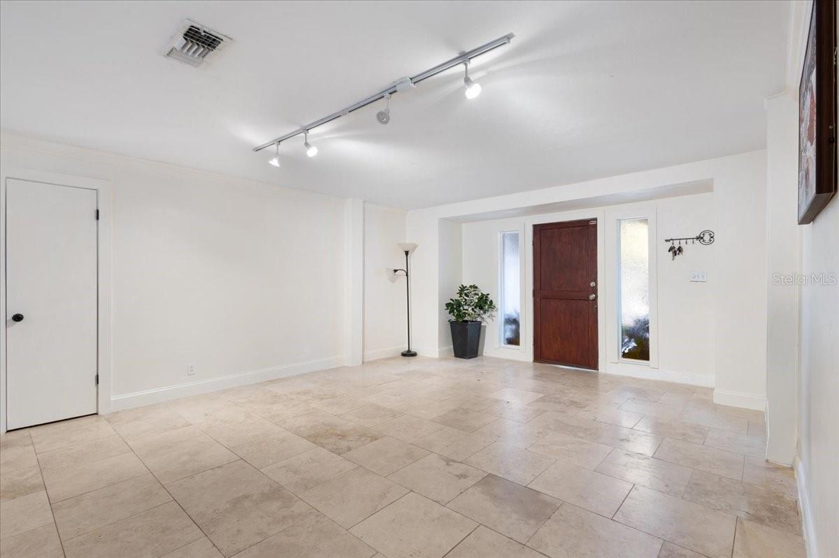 SPRING FOREST - Residential