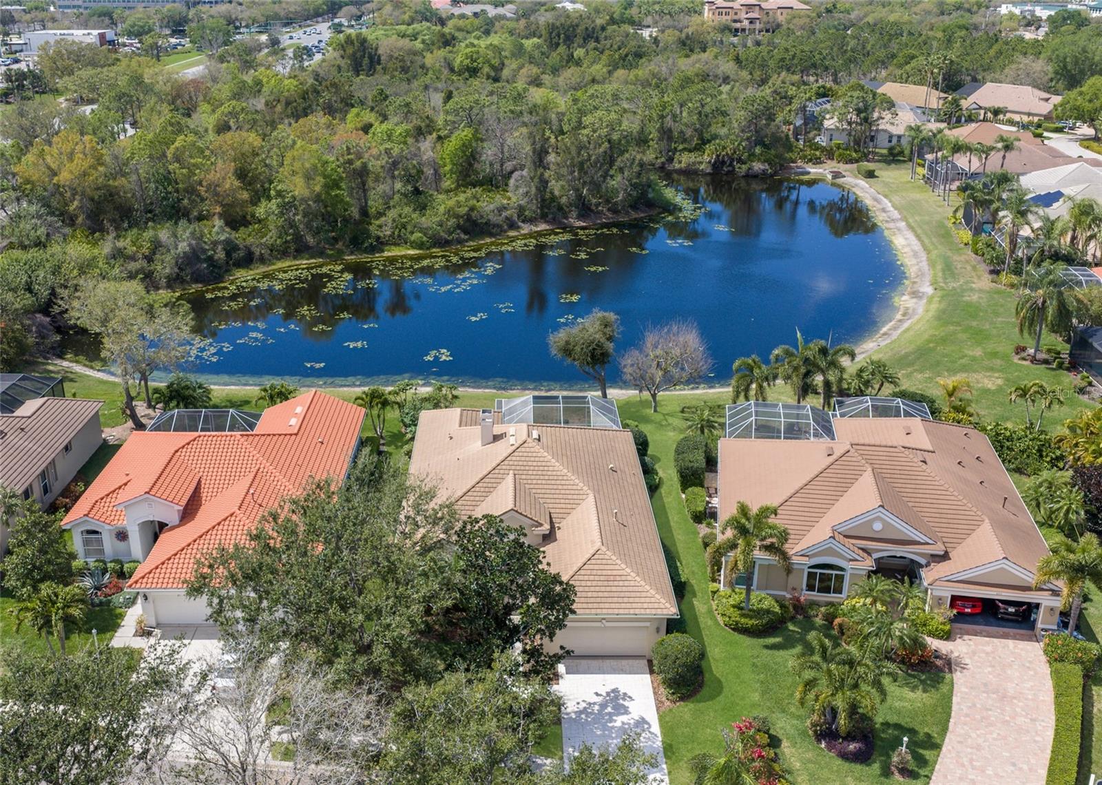 EDGEWATER VILLAGE - Residential