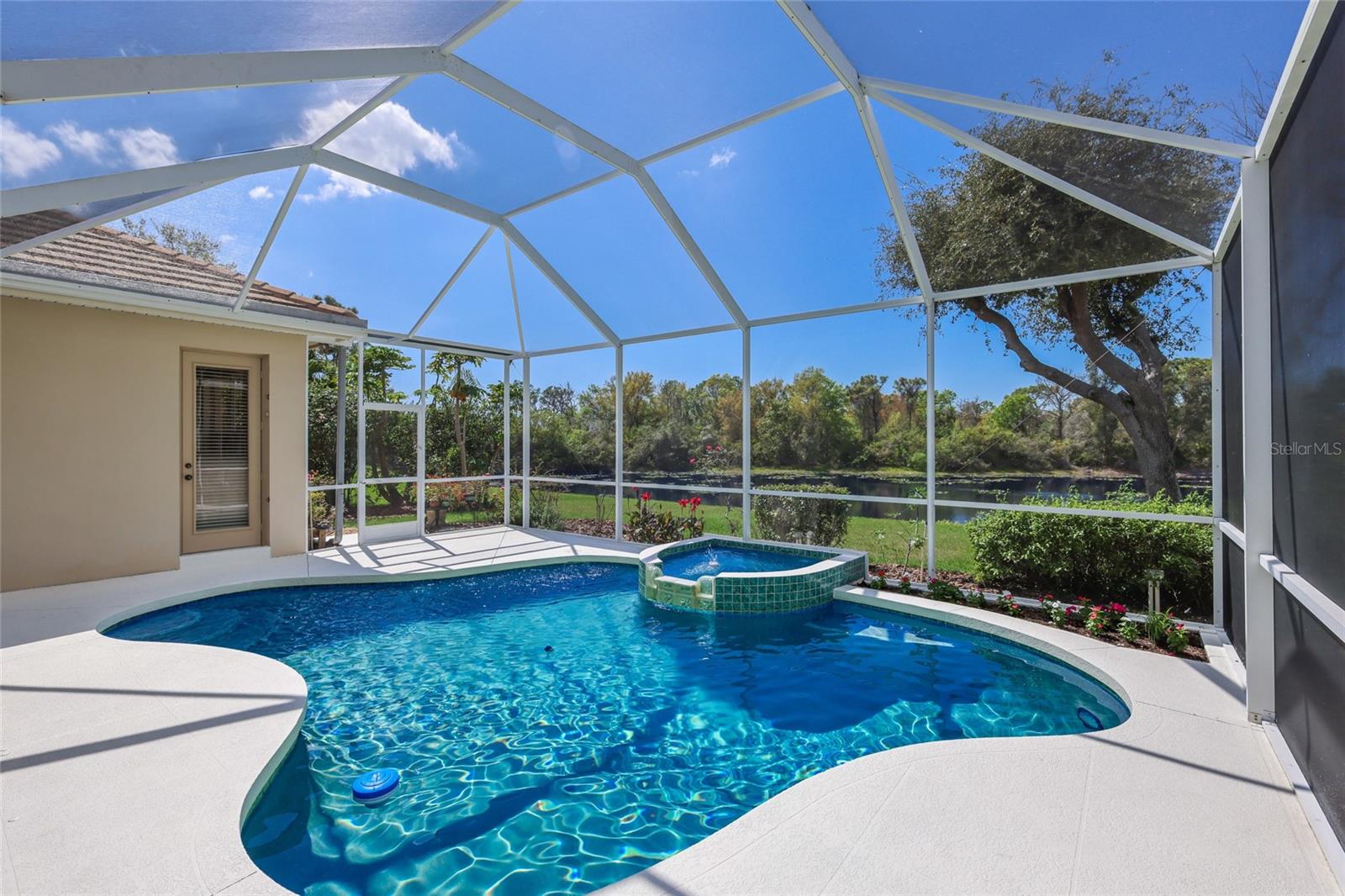 EDGEWATER VILLAGE - Residential