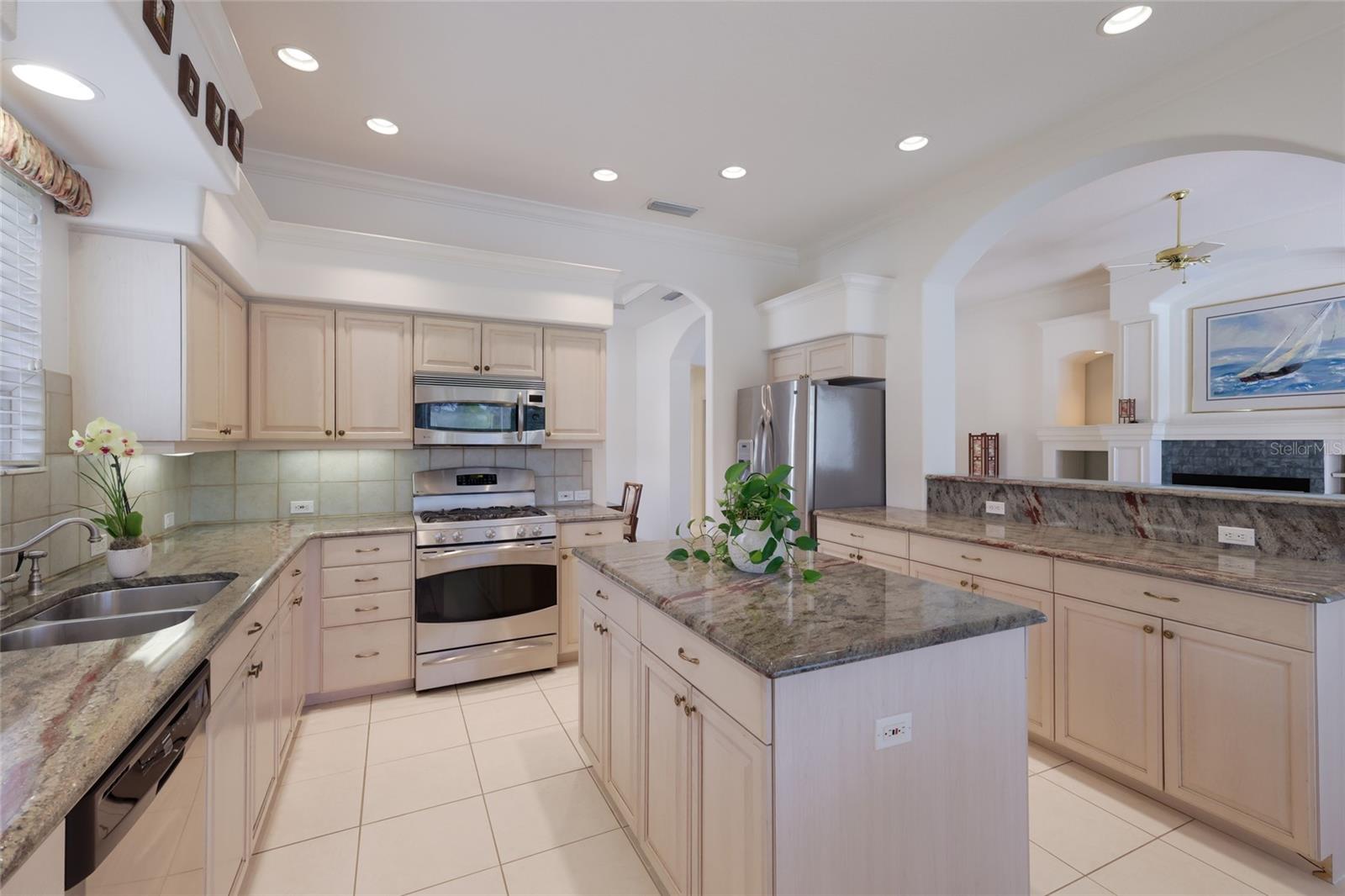 EDGEWATER VILLAGE - Residential