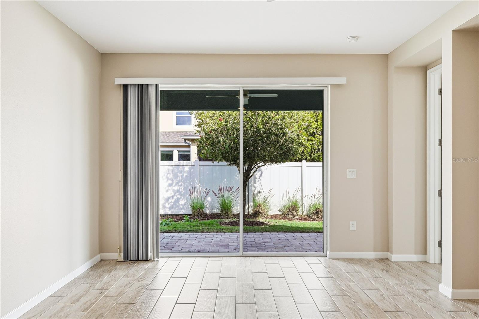 ENCLAVE/FRST LAKES - Residential