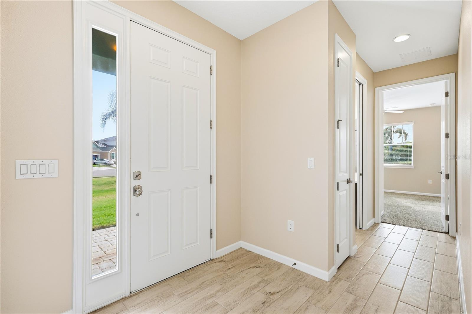 ENCLAVE/FRST LAKES - Residential