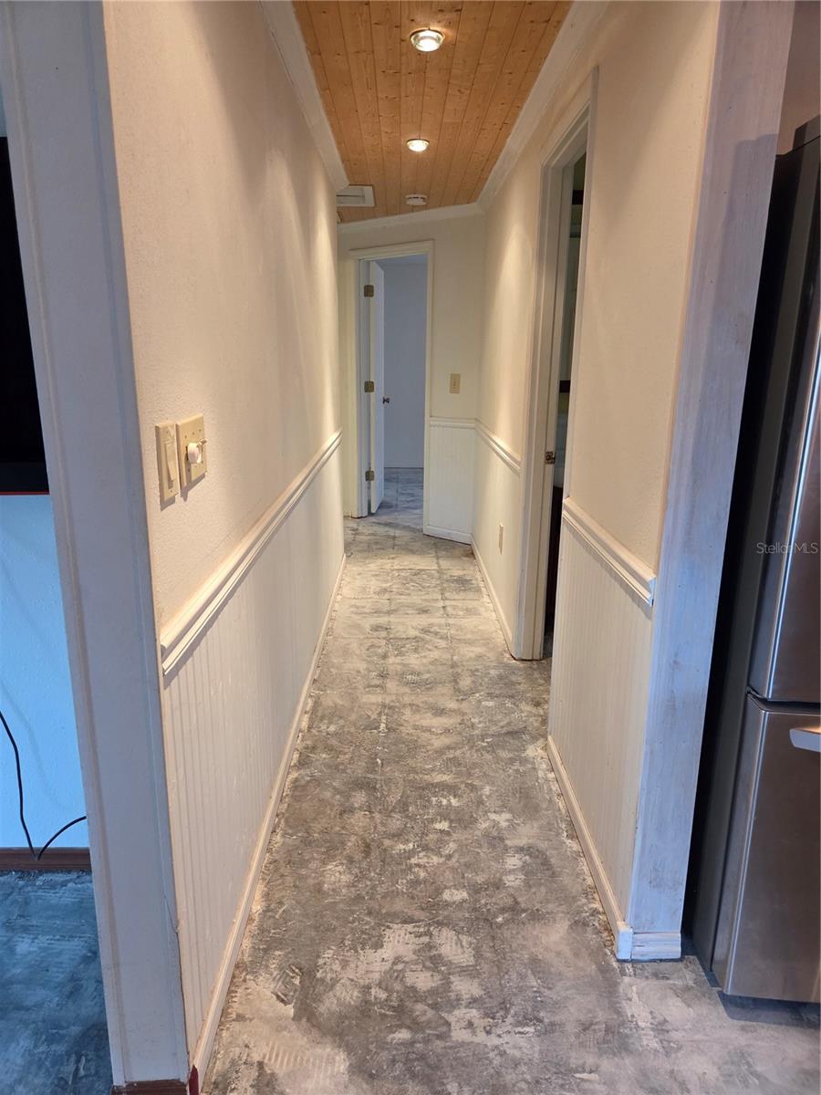 SOUTH VENICE - Residential