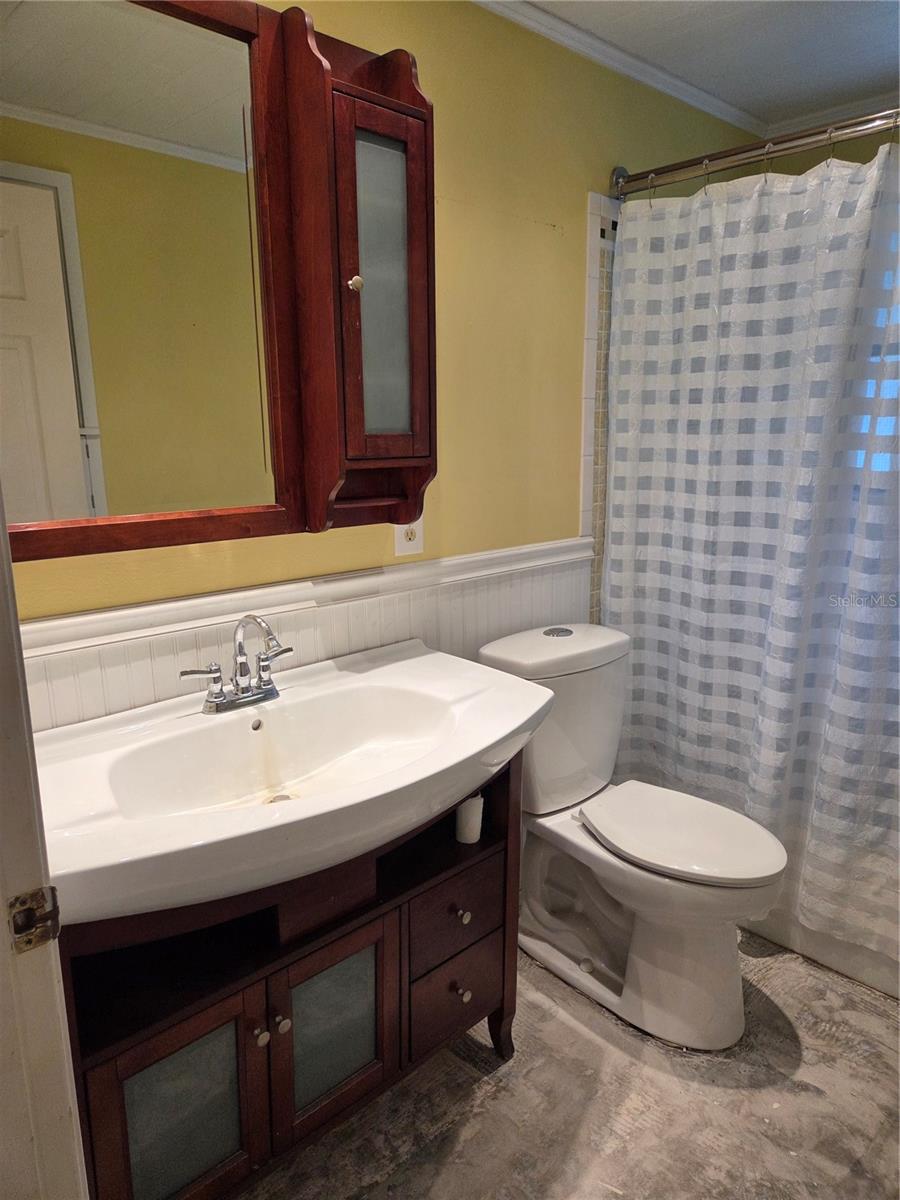 SOUTH VENICE - Residential