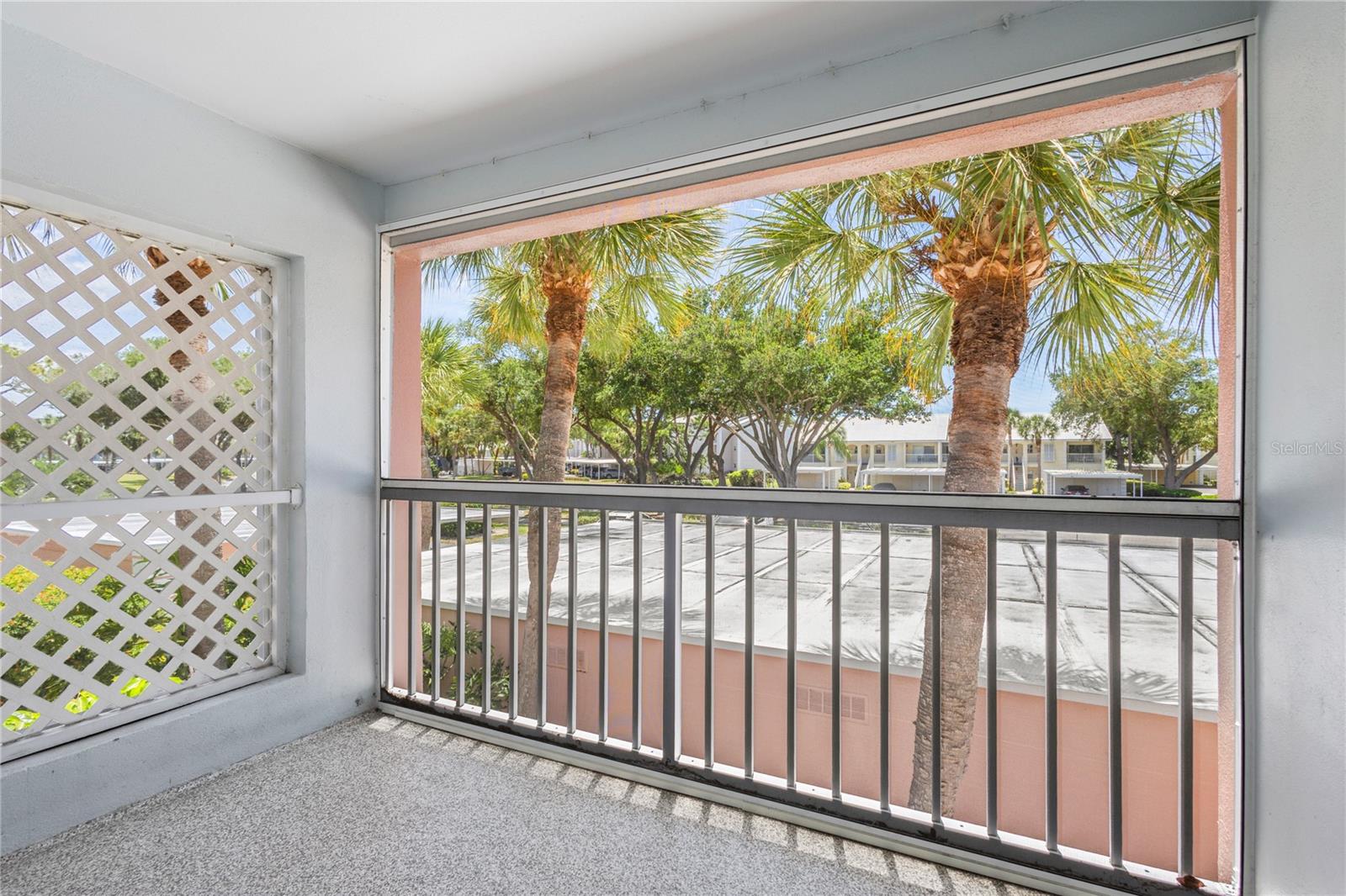 FARMINGTON VISTAS - Residential