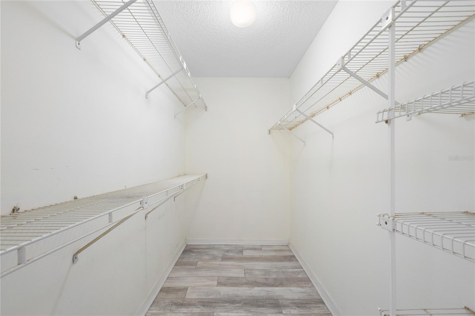 FARMINGTON VISTAS - Residential