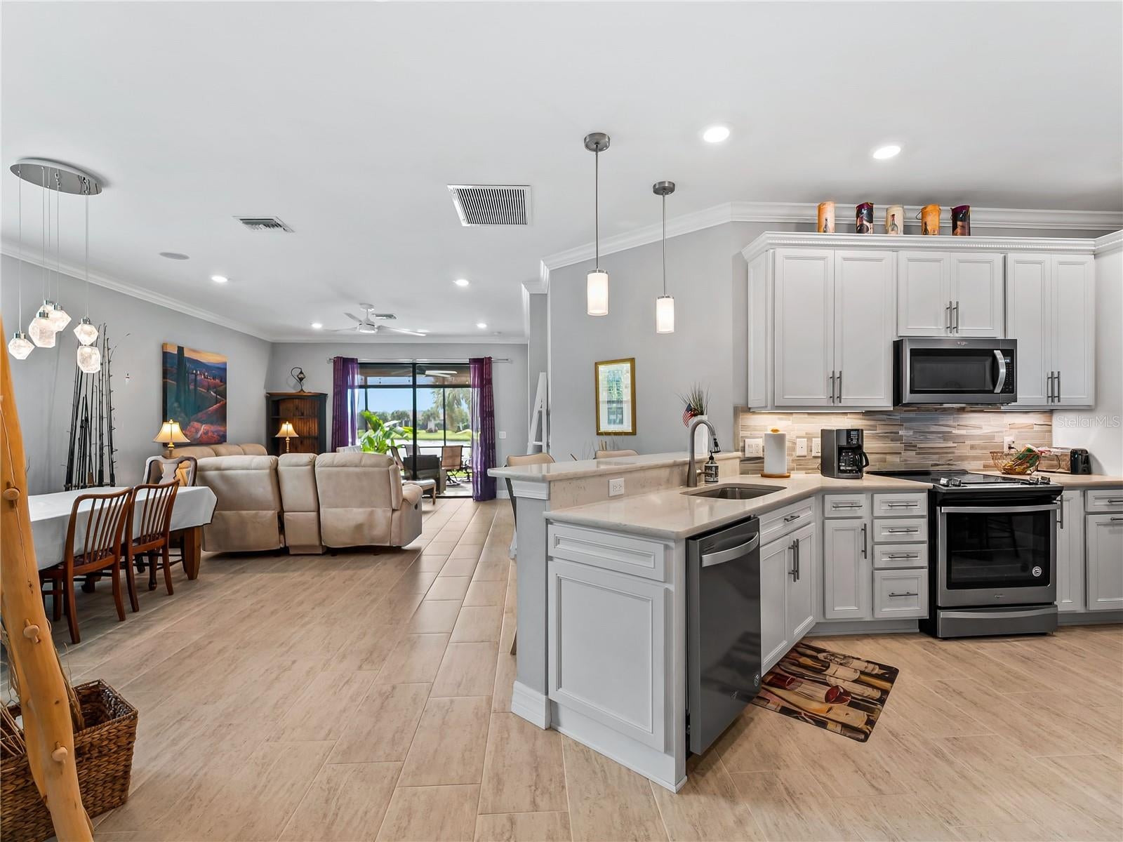 12702 ORIAGO STREET, VENICE, FL, 34293 4 12702 ORIAGO STREET