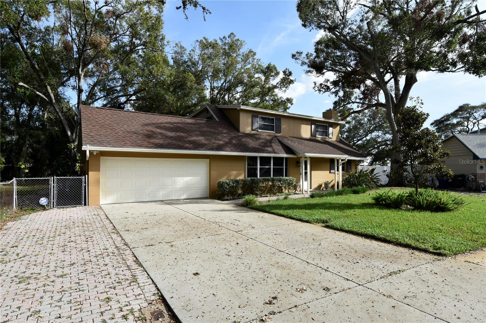 15473 DARIEN WAY