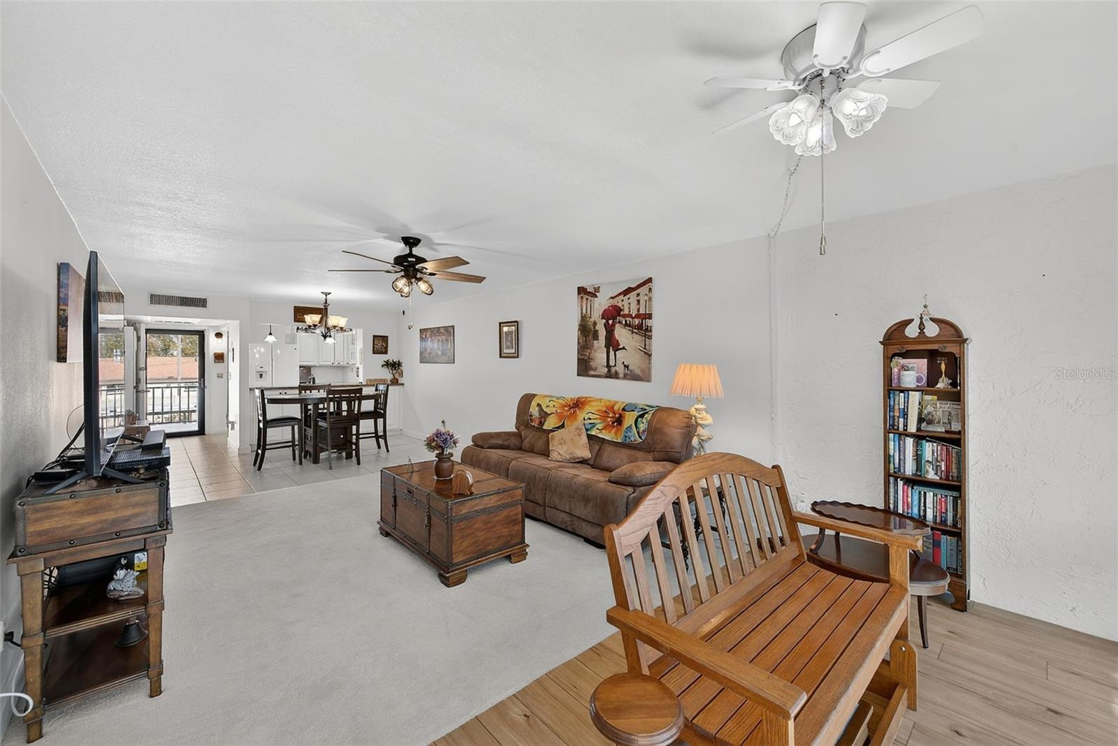 VILLAS DE GOLF CONDO - Residential