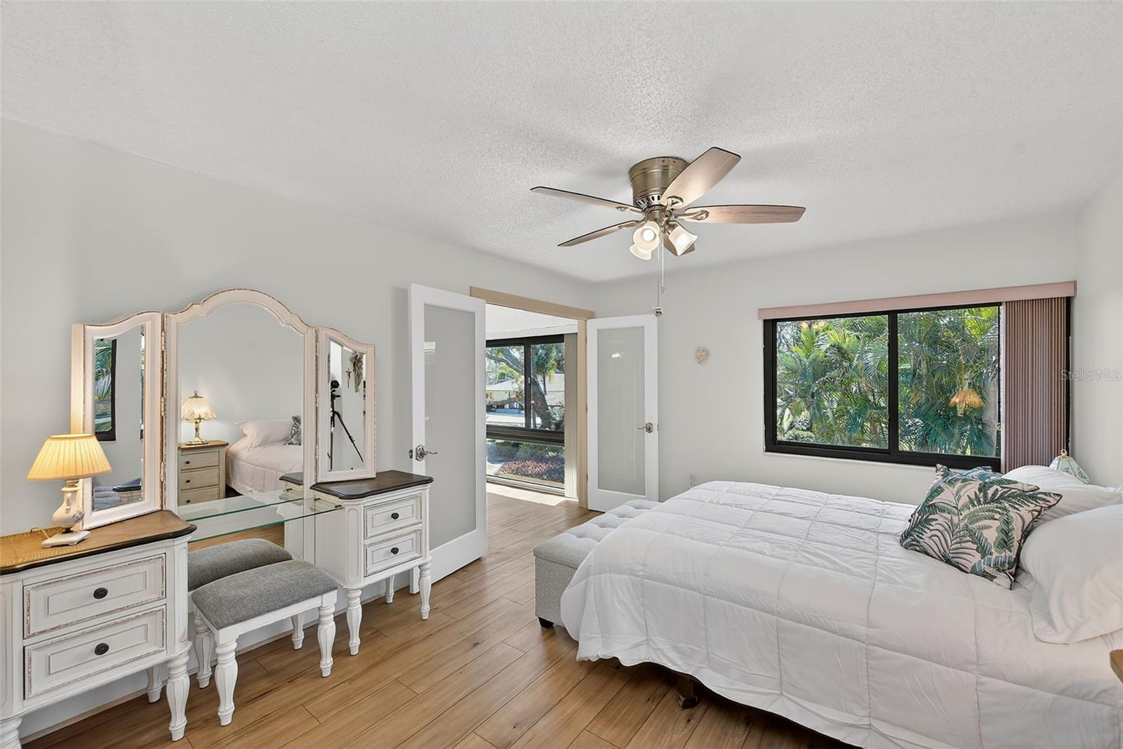 VILLAS DE GOLF CONDO - Residential