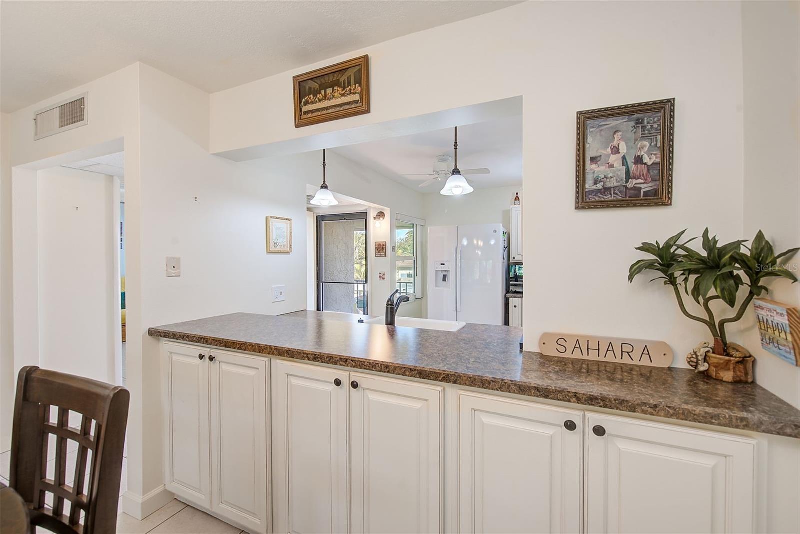 VILLAS DE GOLF CONDO - Residential