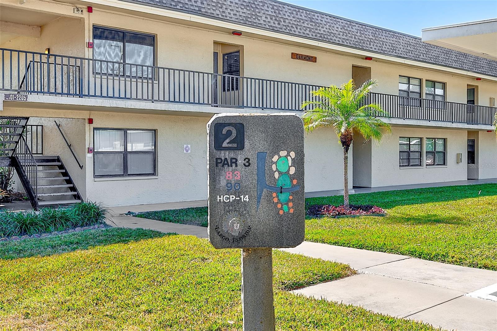 VILLAS DE GOLF CONDO - Residential