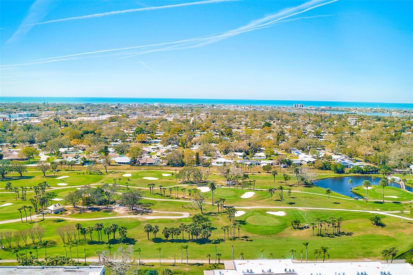 VILLAS DE GOLF CONDO - Residential