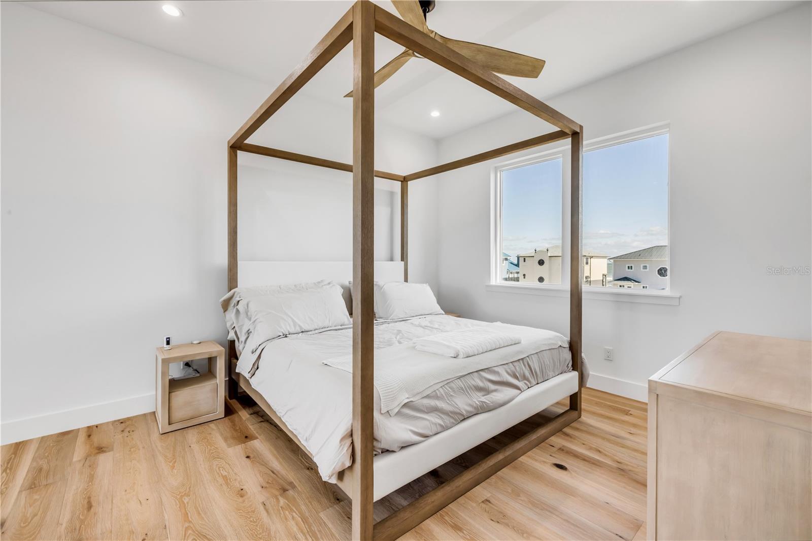 BETHUNE VOLUSIA BEACH - Residential