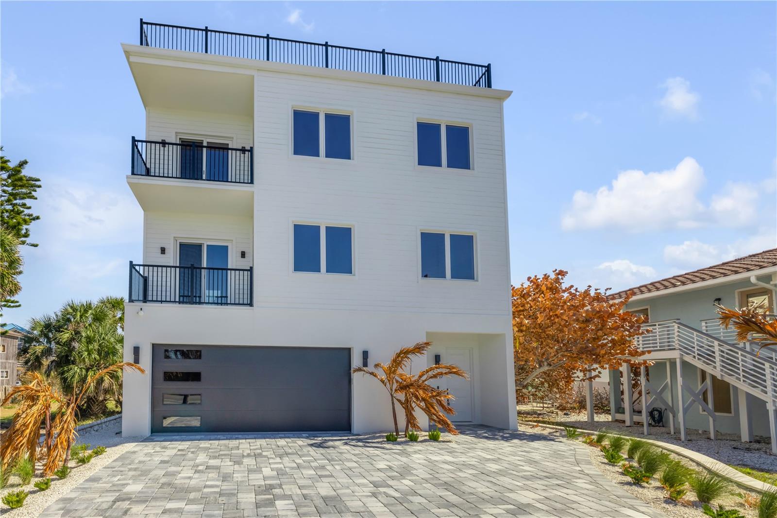 BETHUNE VOLUSIA BEACH - Residential