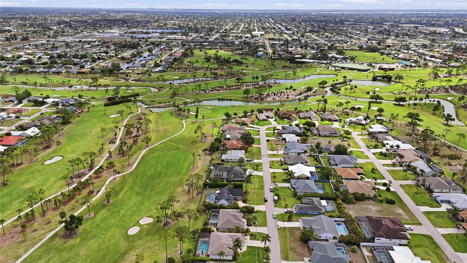 CAPE CORAL - Residential