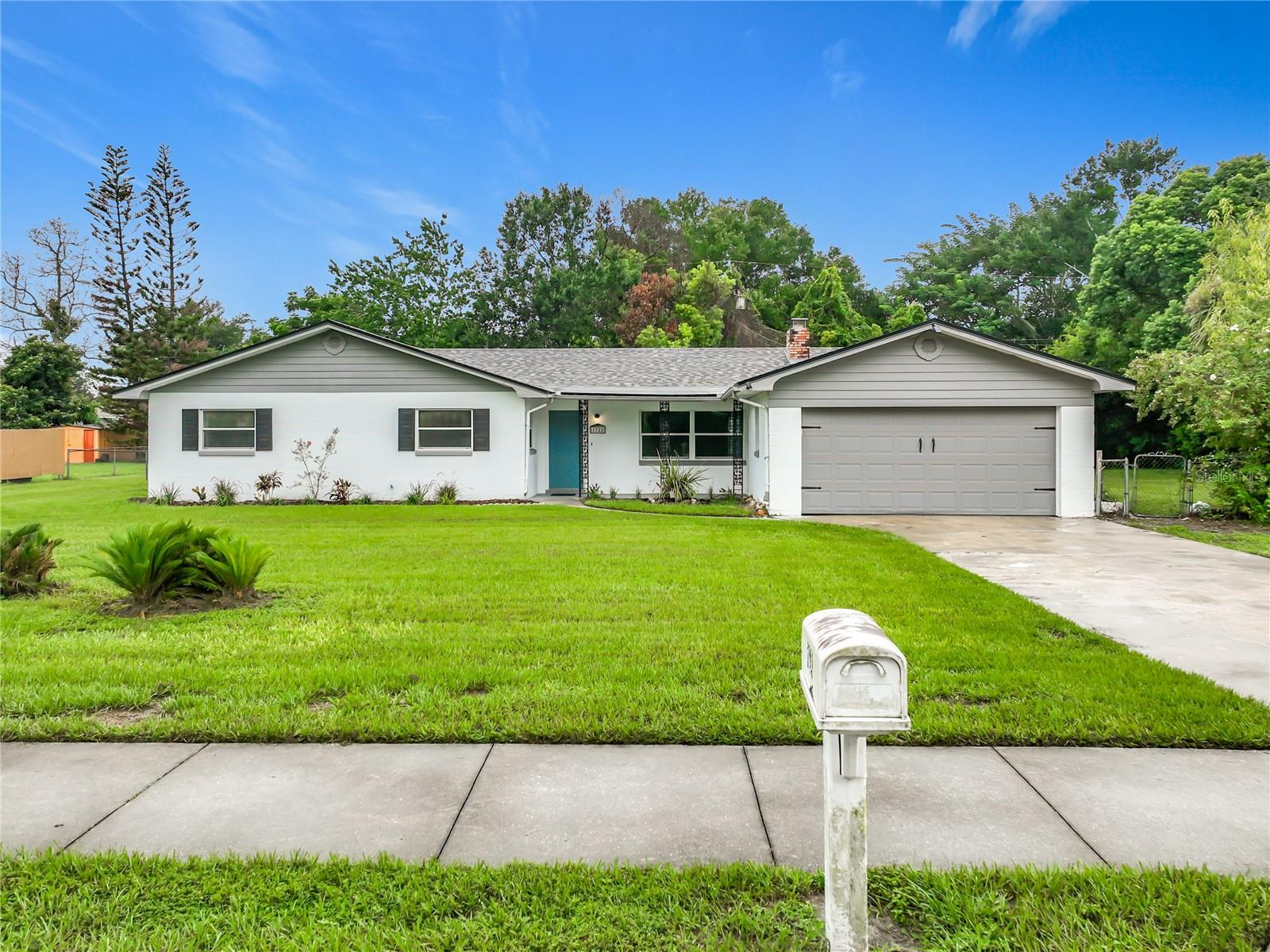 1722 DORRIS DRIVE