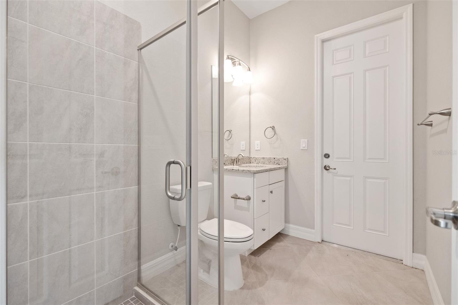 HARBOR WEST - Residential Lease