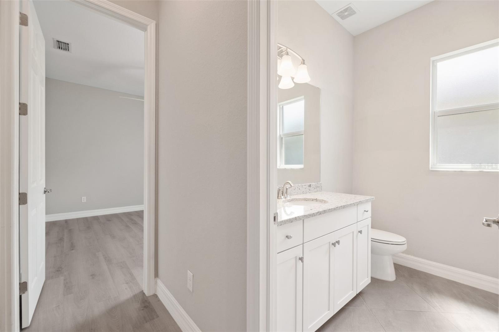 HARBOR WEST - Residential Lease