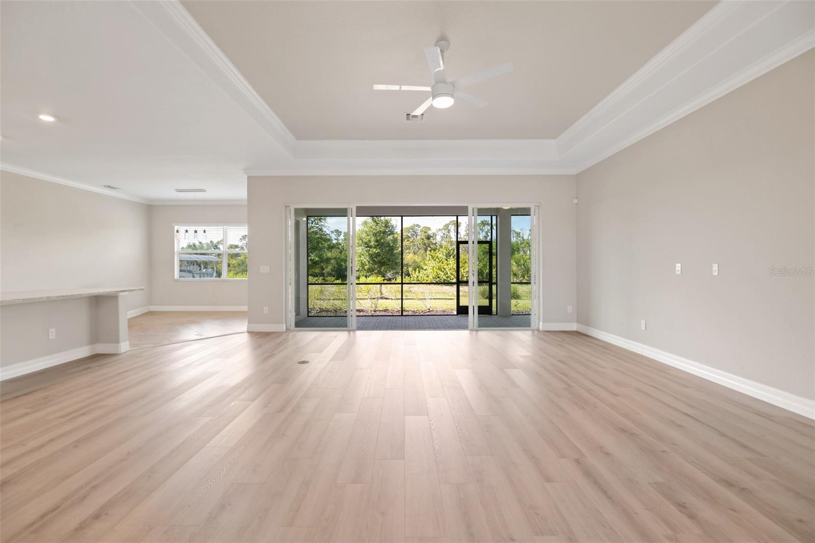 HARBOR WEST - Residential Lease