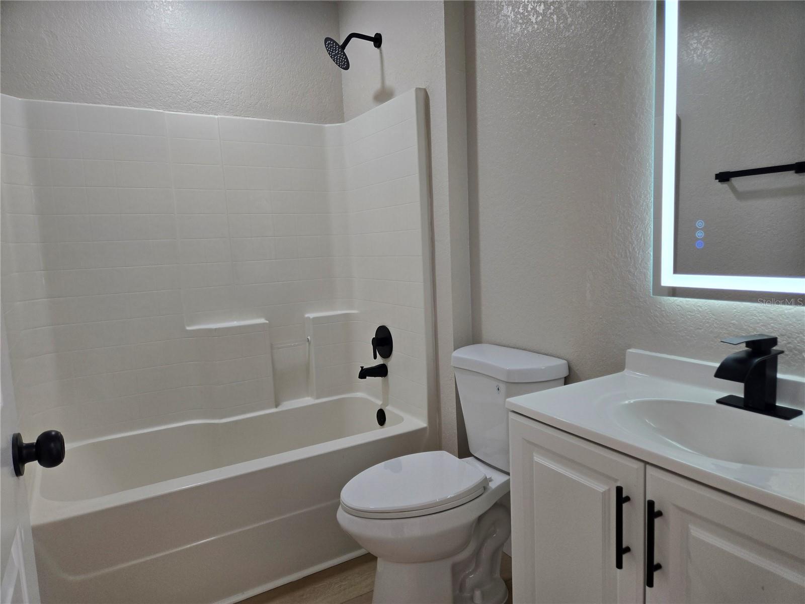 WEST HIGHLANDS - Residential