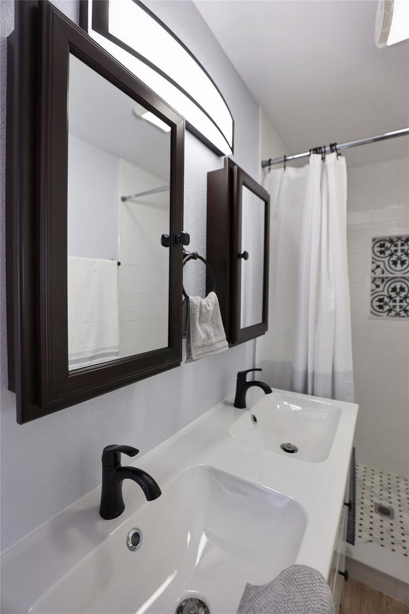 Lakewood Park Unit 05 - Residential