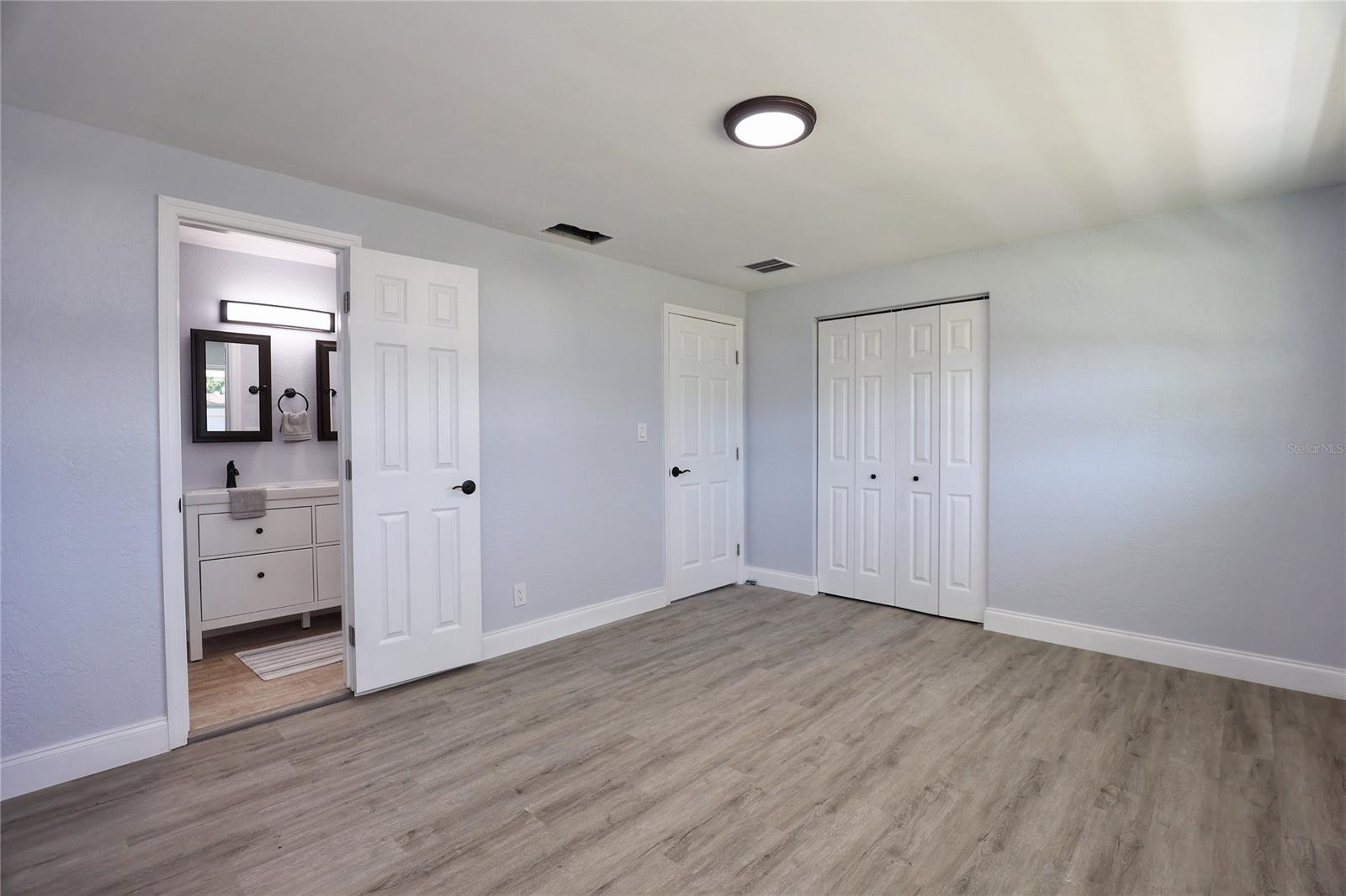 Lakewood Park Unit 05 - Residential