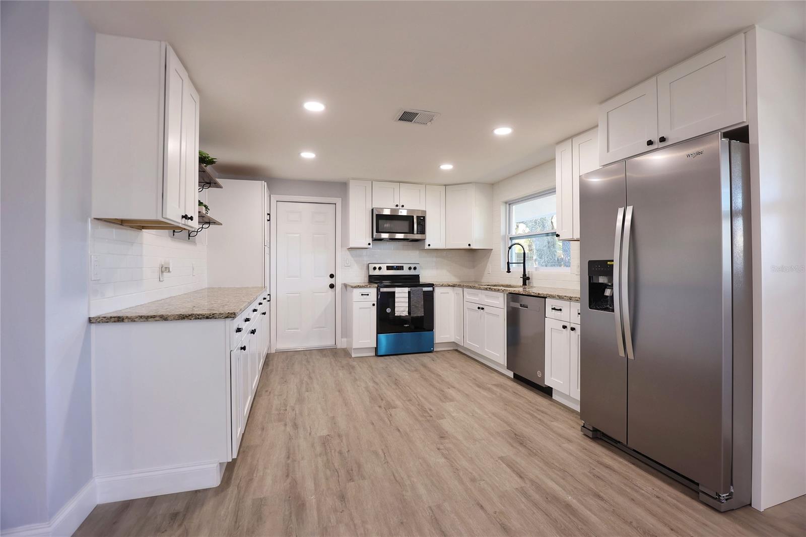 Lakewood Park Unit 05 - Residential