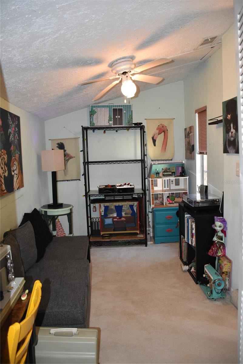 LAKE OF THE WOODS SEC 01 TWNHS - Residential