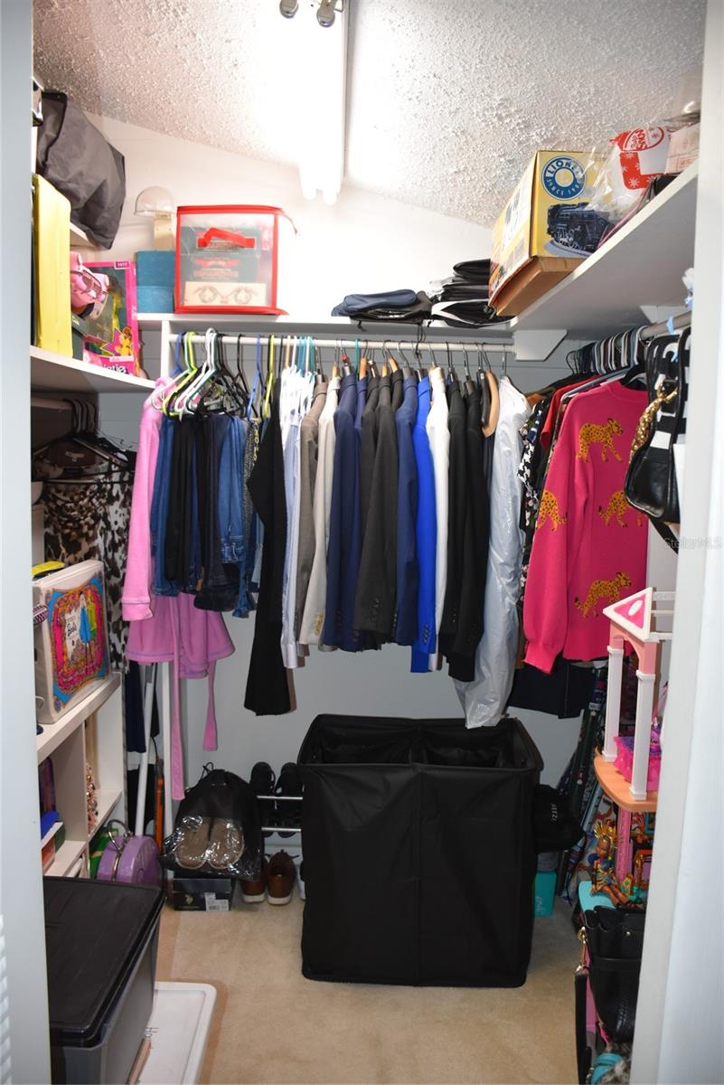 LAKE OF THE WOODS SEC 01 TWNHS - Residential