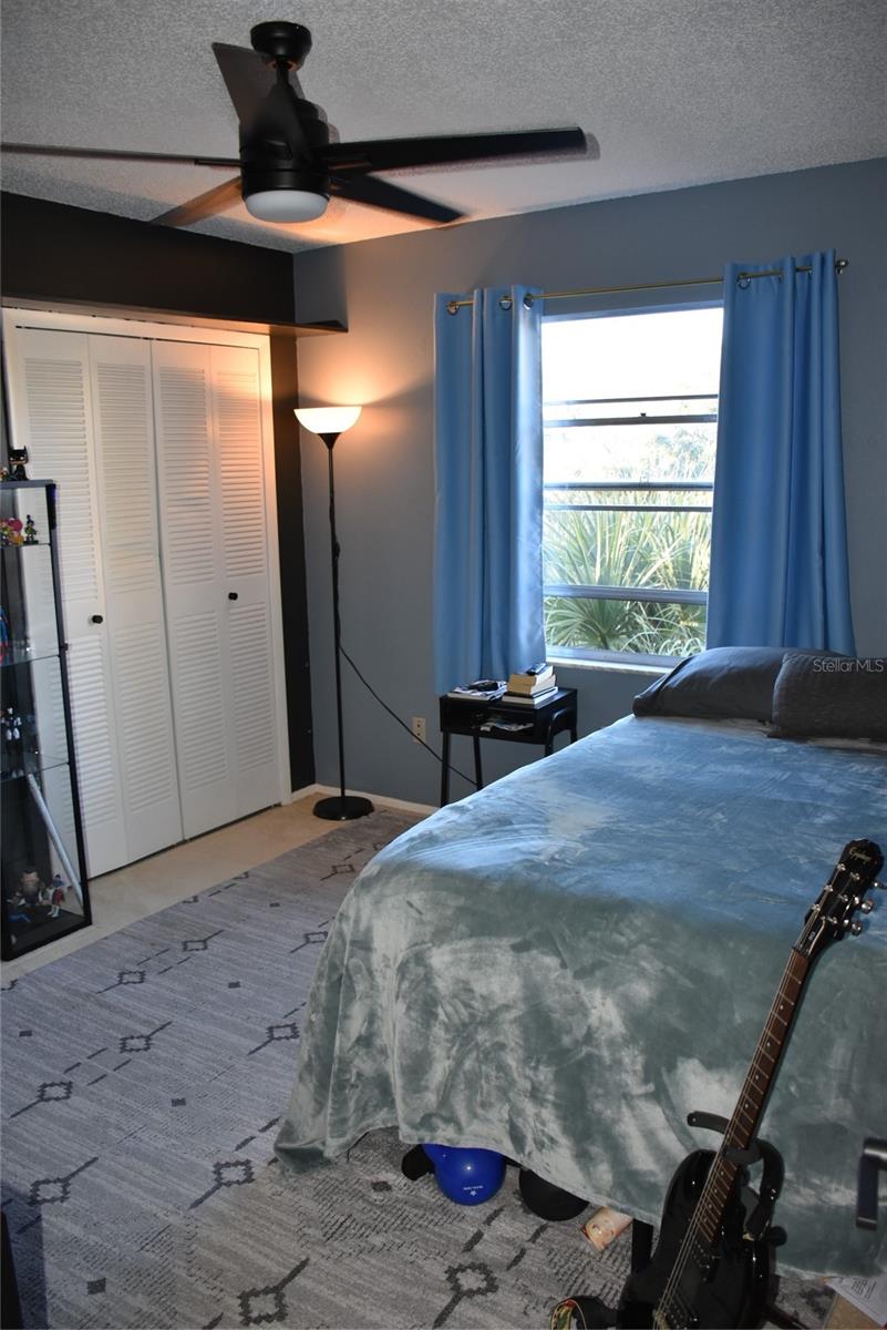 LAKE OF THE WOODS SEC 01 TWNHS - Residential