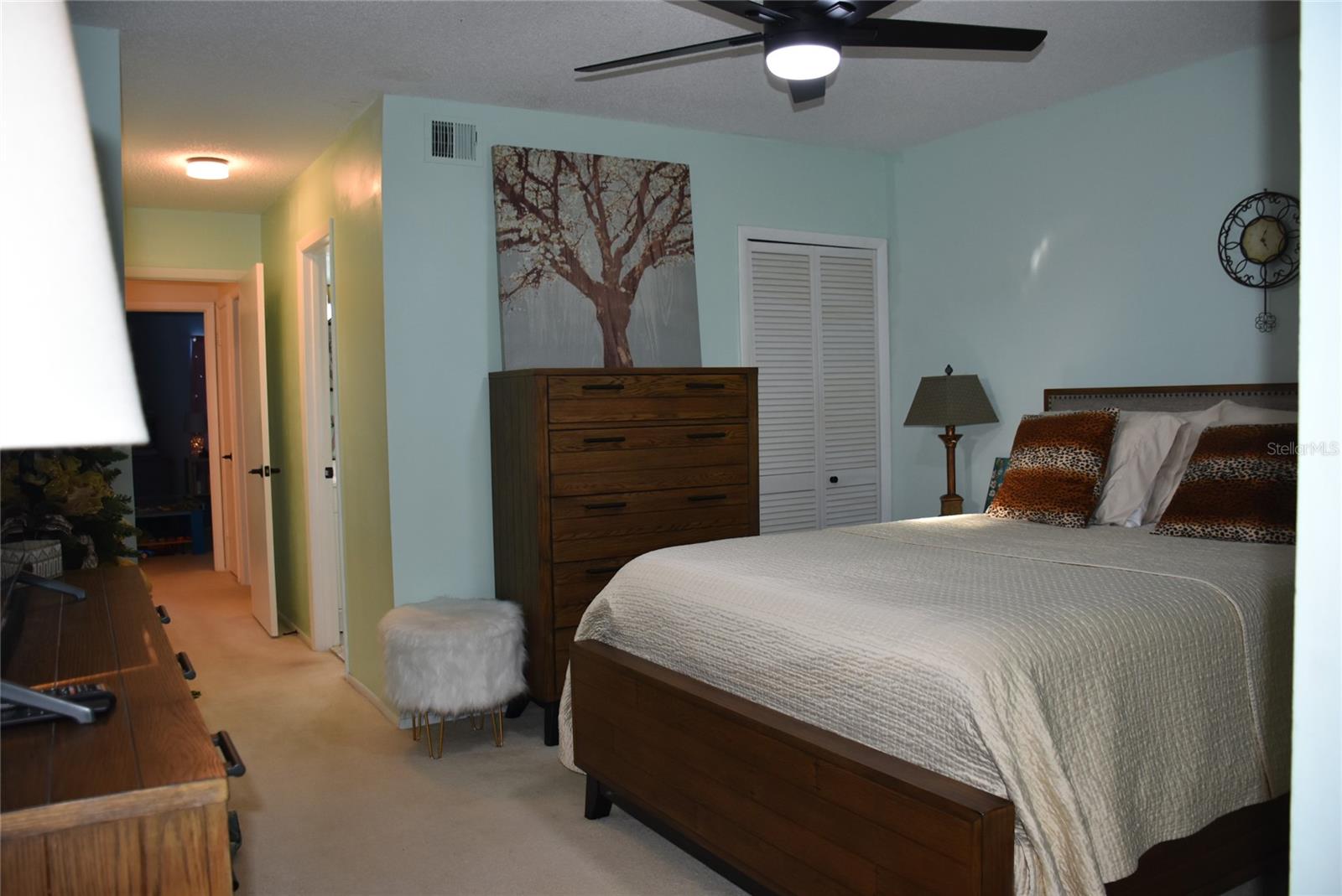 LAKE OF THE WOODS SEC 01 TWNHS - Residential