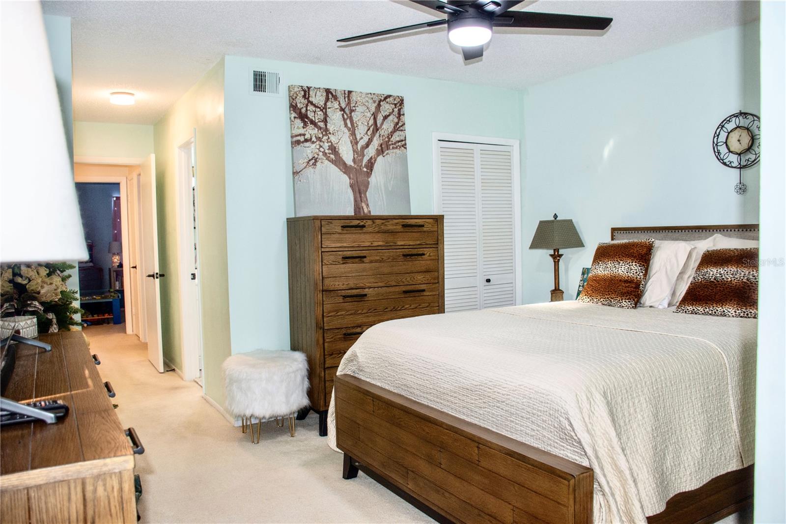 LAKE OF THE WOODS SEC 01 TWNHS - Residential