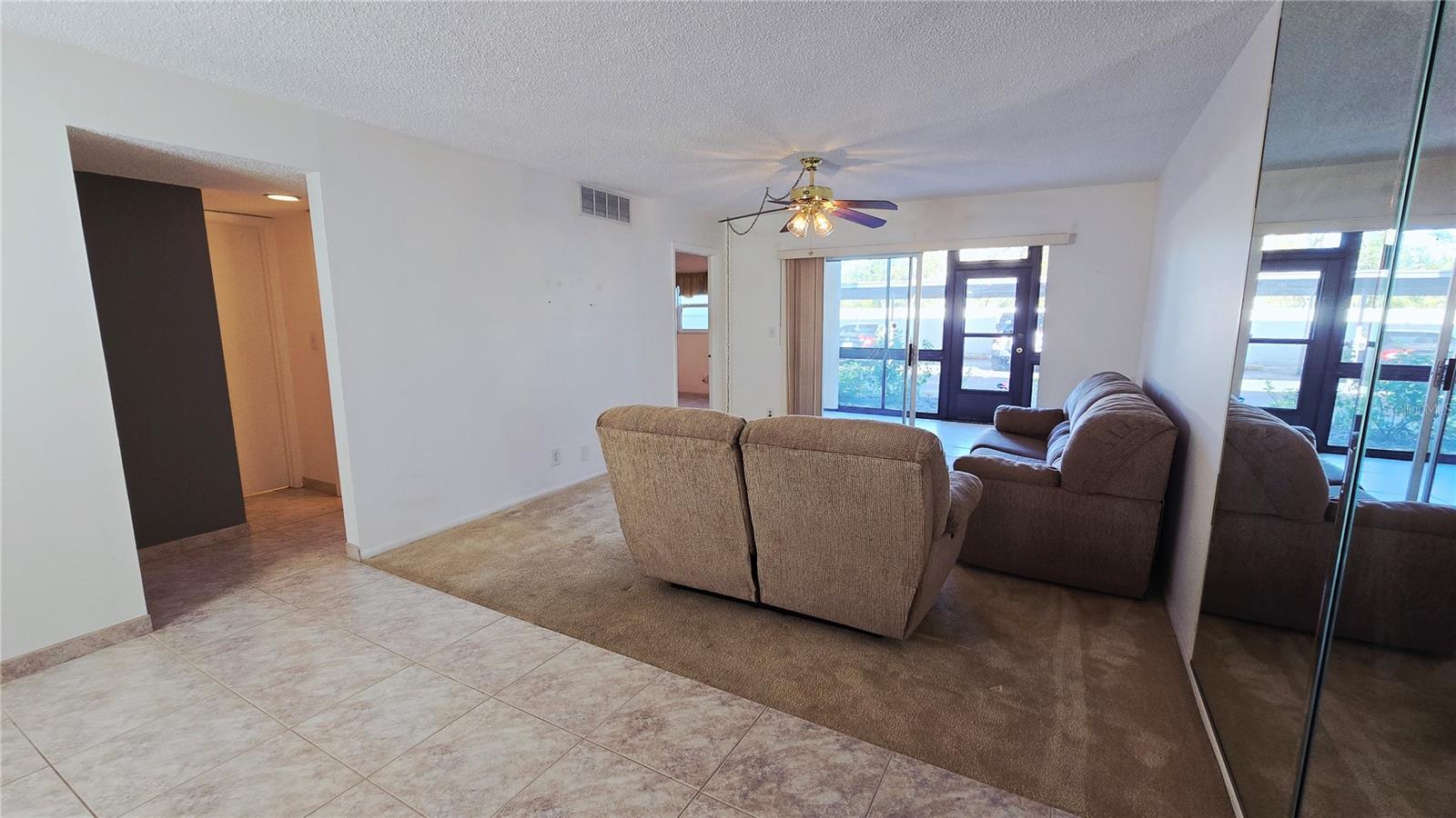 11485 OAKHURST ROAD 1200-111