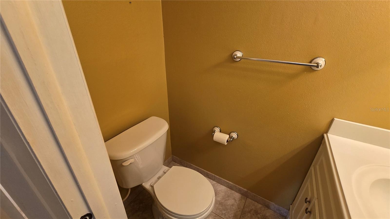 WATERS EDGE 1 CONDO - Residential