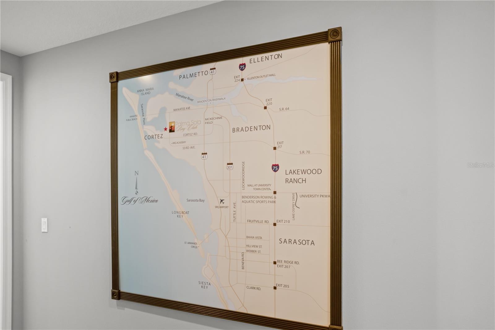 PALMA SOLA BAY CLUB - Residential