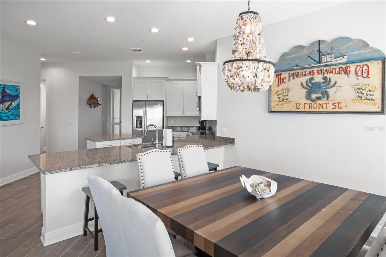 PALMA SOLA BAY CLUB - Residential