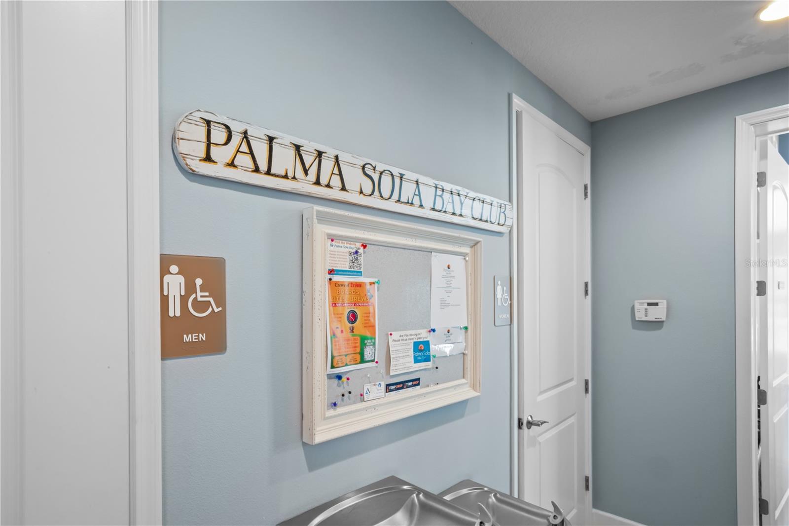 PALMA SOLA BAY CLUB - Residential