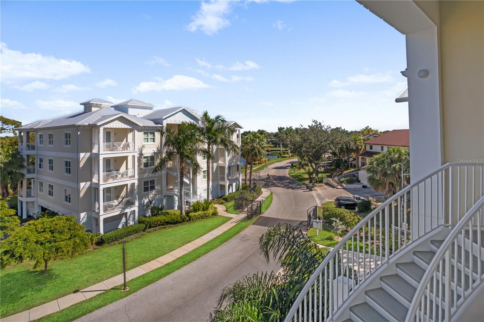 PALMA SOLA BAY CLUB - Residential