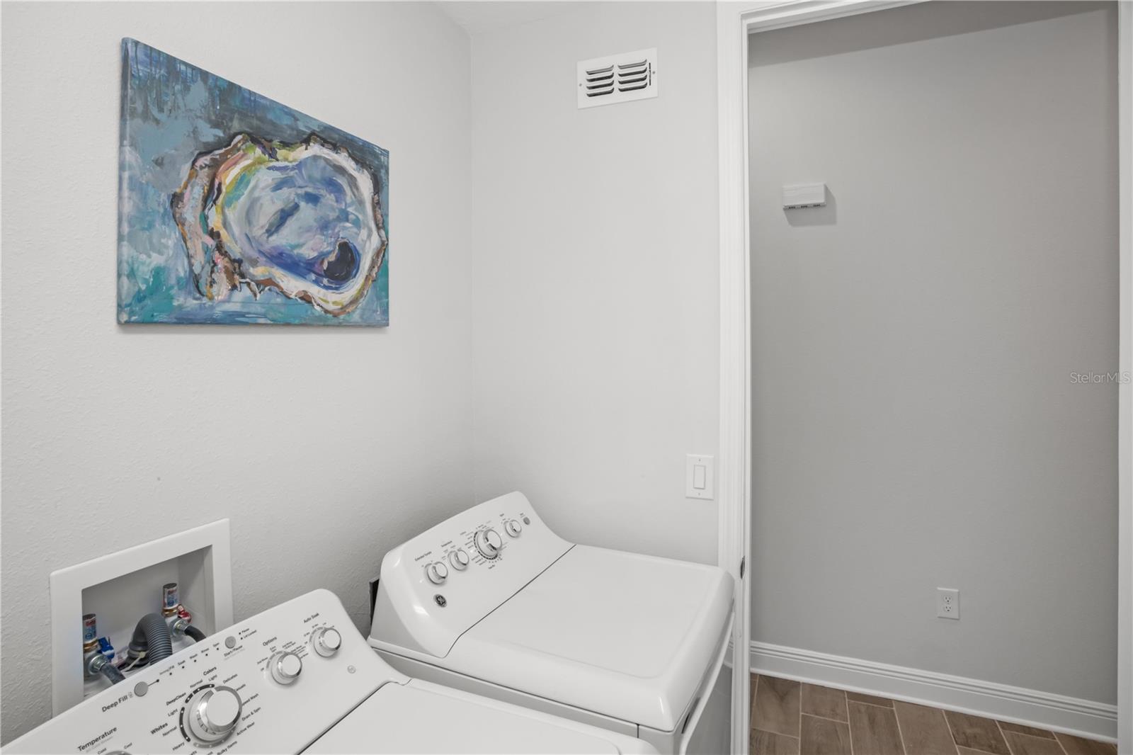 PALMA SOLA BAY CLUB - Residential