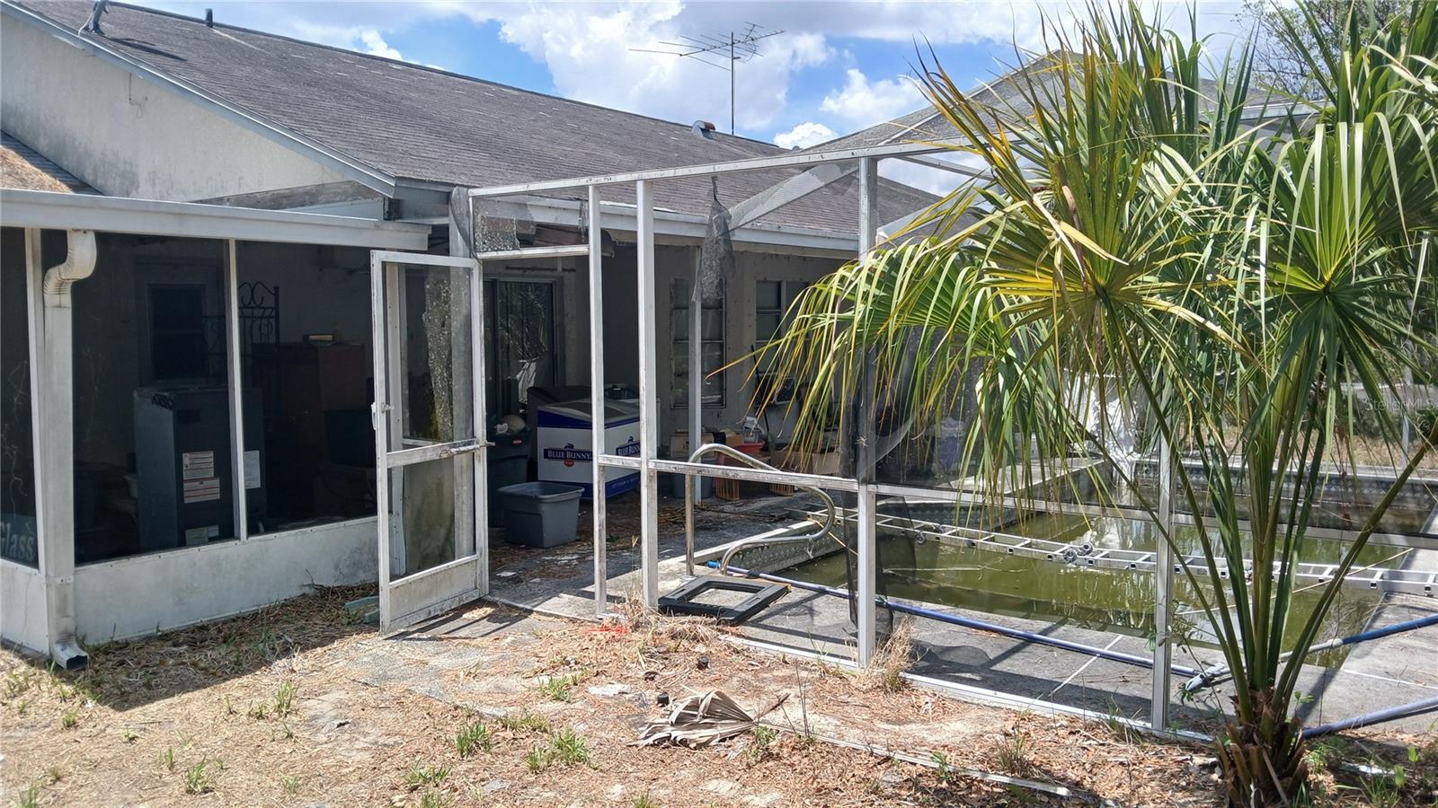 SPRING HILL UNIT 18 - Residential