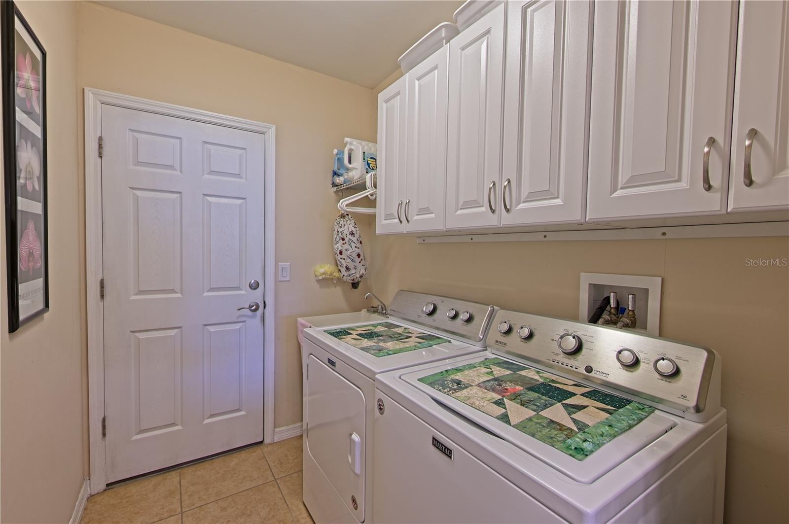 TALON BAY - Residential