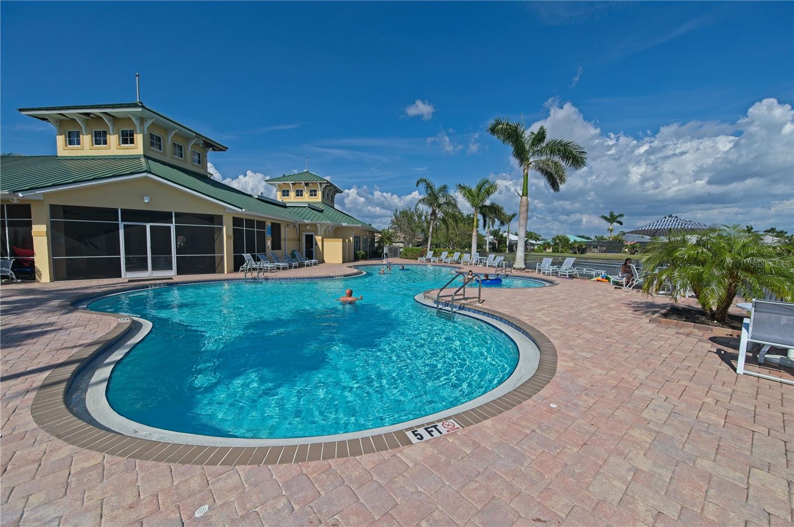 TALON BAY - Residential