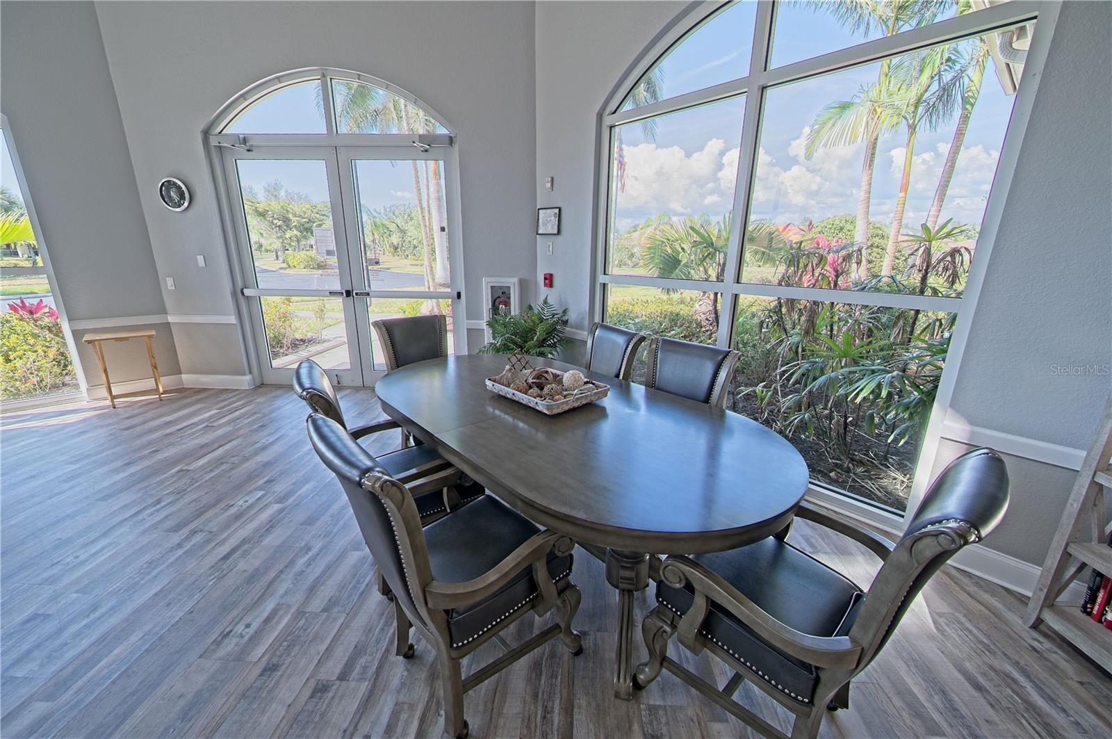 TALON BAY - Residential